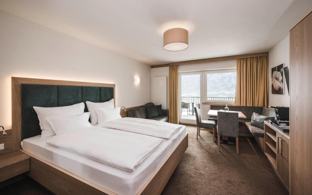 Somvita Suites Tirolo Extérieur photo