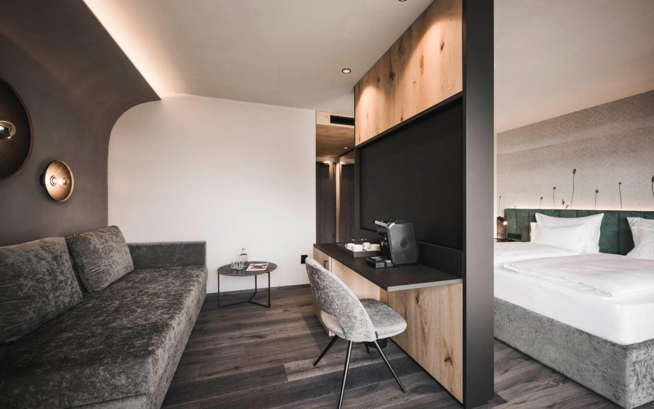 Somvita Suites Tirolo Extérieur photo