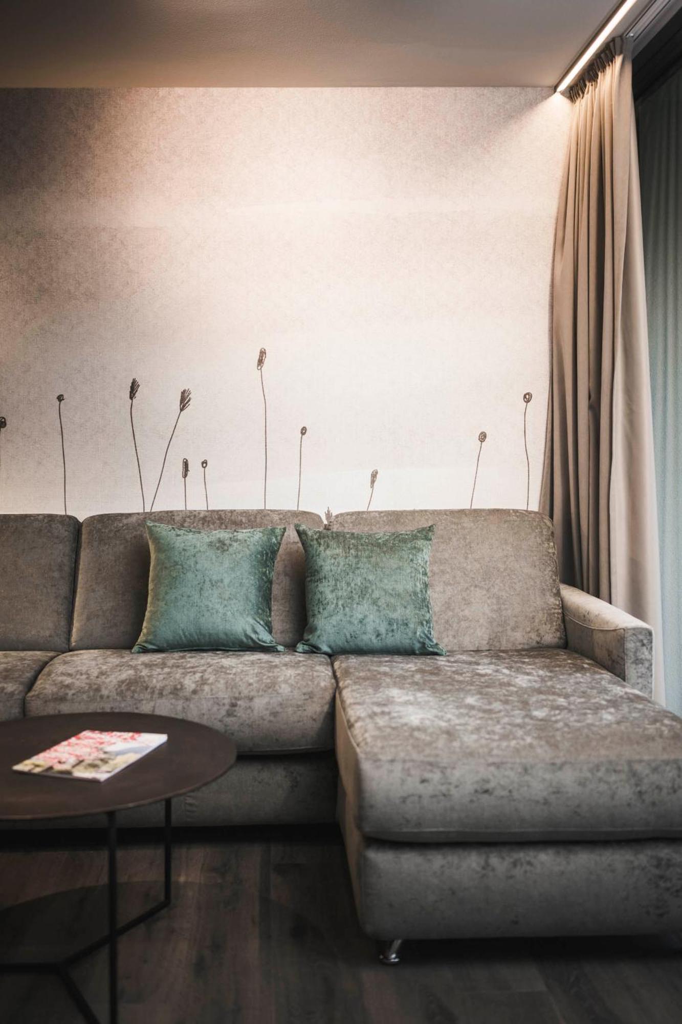 Somvita Suites Tirolo Extérieur photo